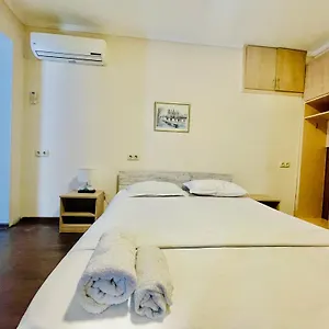  Hostel Bon Voyage Georgia